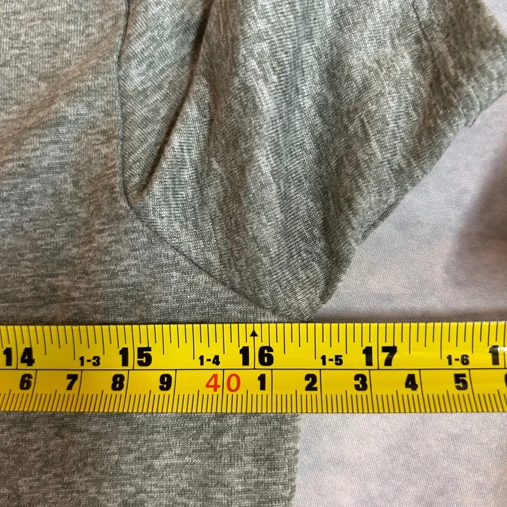 Nike Womens Dri-FIT V-Neck Athletic Cut T-Shirt Heathered Gray 684823-063